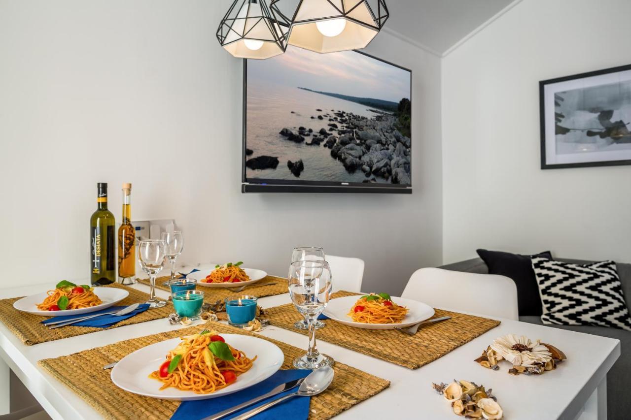 Apartments Tomislav Novalja Zewnętrze zdjęcie